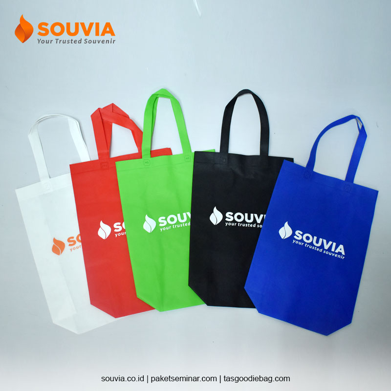 souvenir untuk acara seminar berupa totebag spunbond