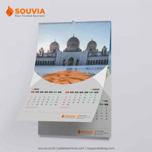 kalender dinding souvia