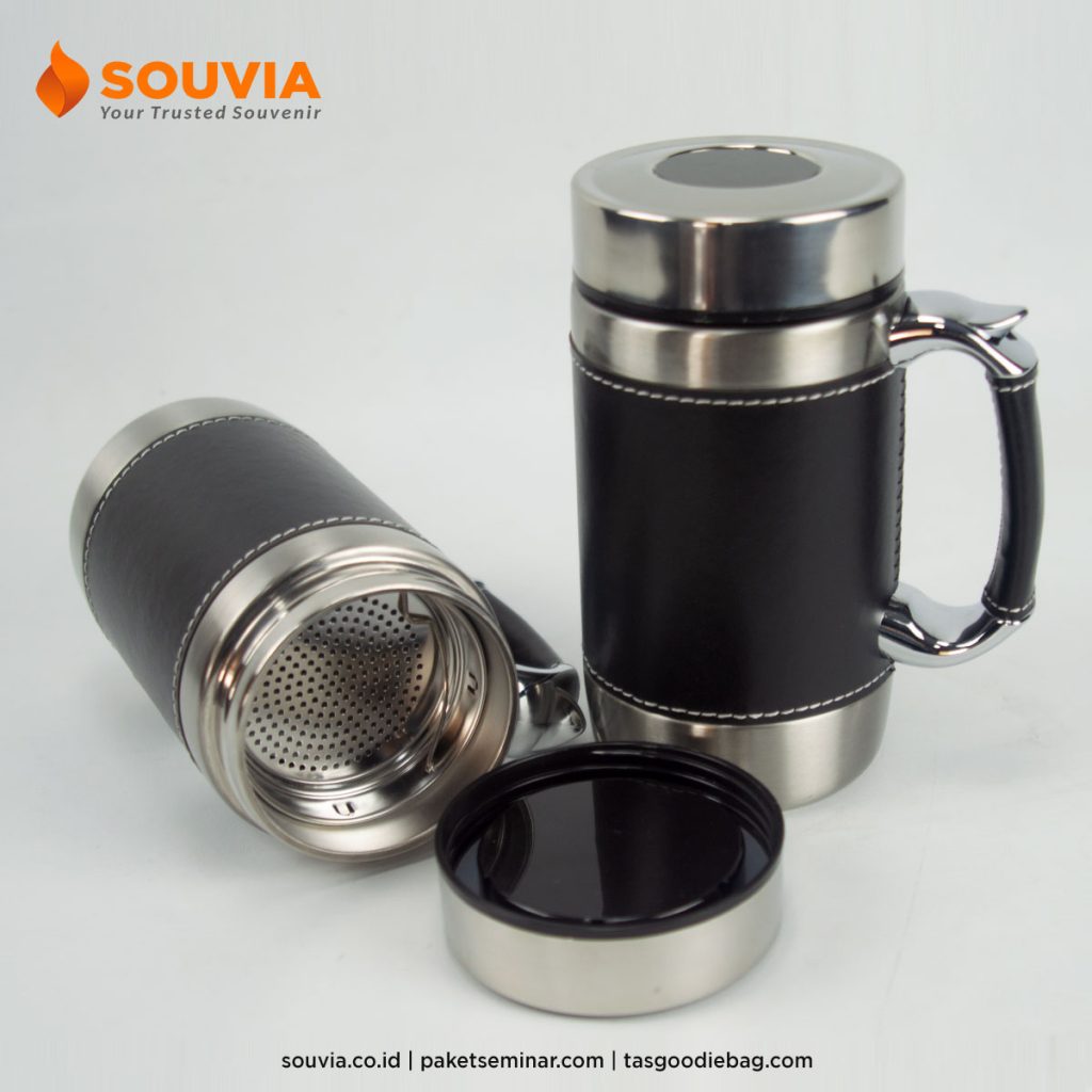 Mug stainless aksen kulit sintetis cocok dijadikan souvenir corporate Jakarta