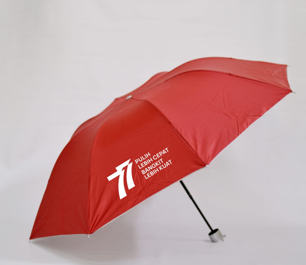 Payung dengan logo HUT RI 77
