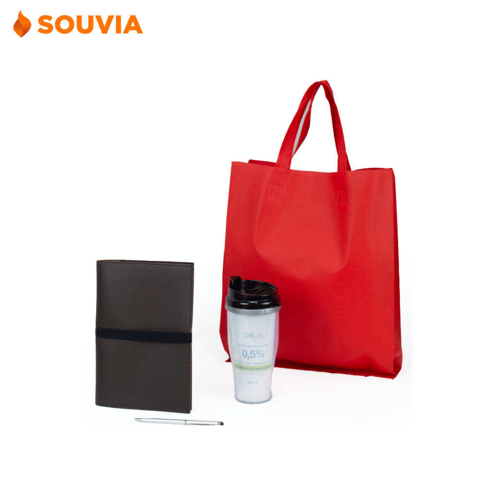 Souvenir acara seminar isi goodiebag, tumbler, buku agenda, dan pulpen stylus