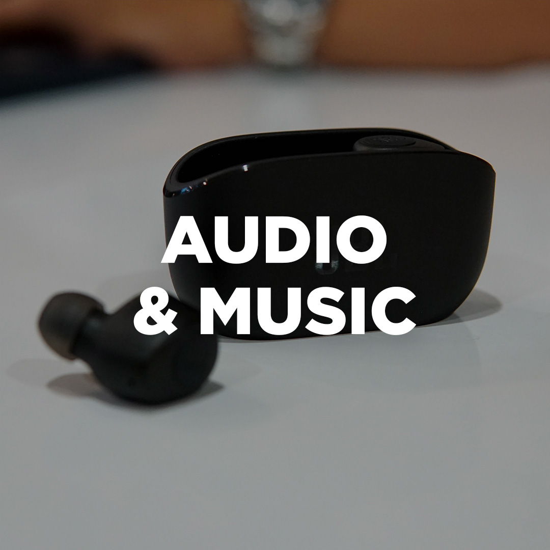 Produk audio dan musik sebagai souvenir kantor untuk kebutuhan corporate.